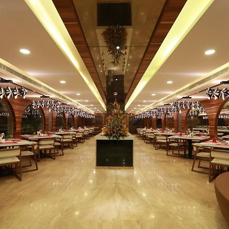 Hotel Park Elanza Chennai Exterior foto