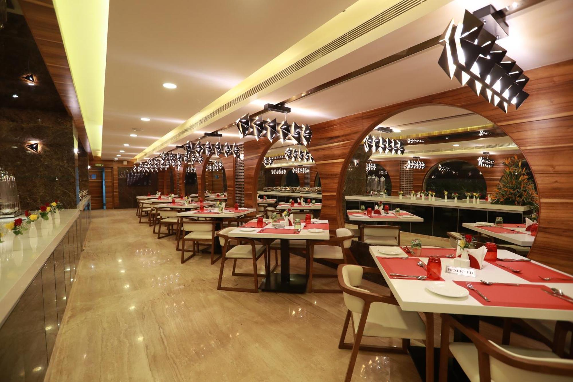 Hotel Park Elanza Chennai Exterior foto